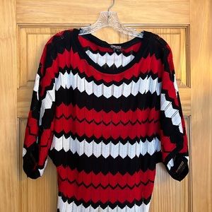 Short sleeve sweater